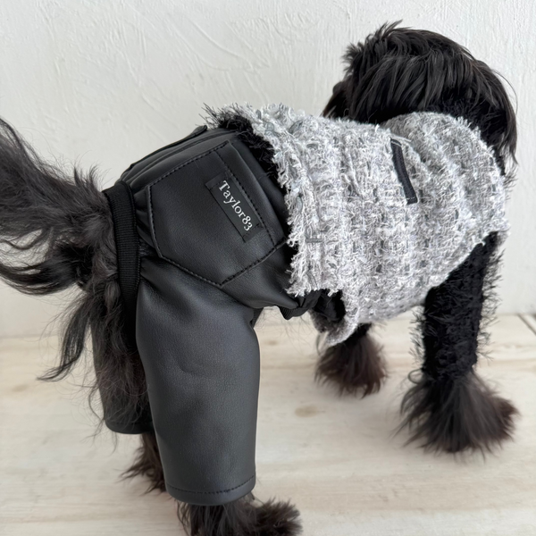 レザーパンツ