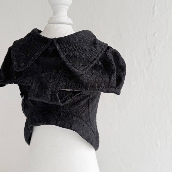 襟付きフレンチパフスリーブトップス（レースカットソー）